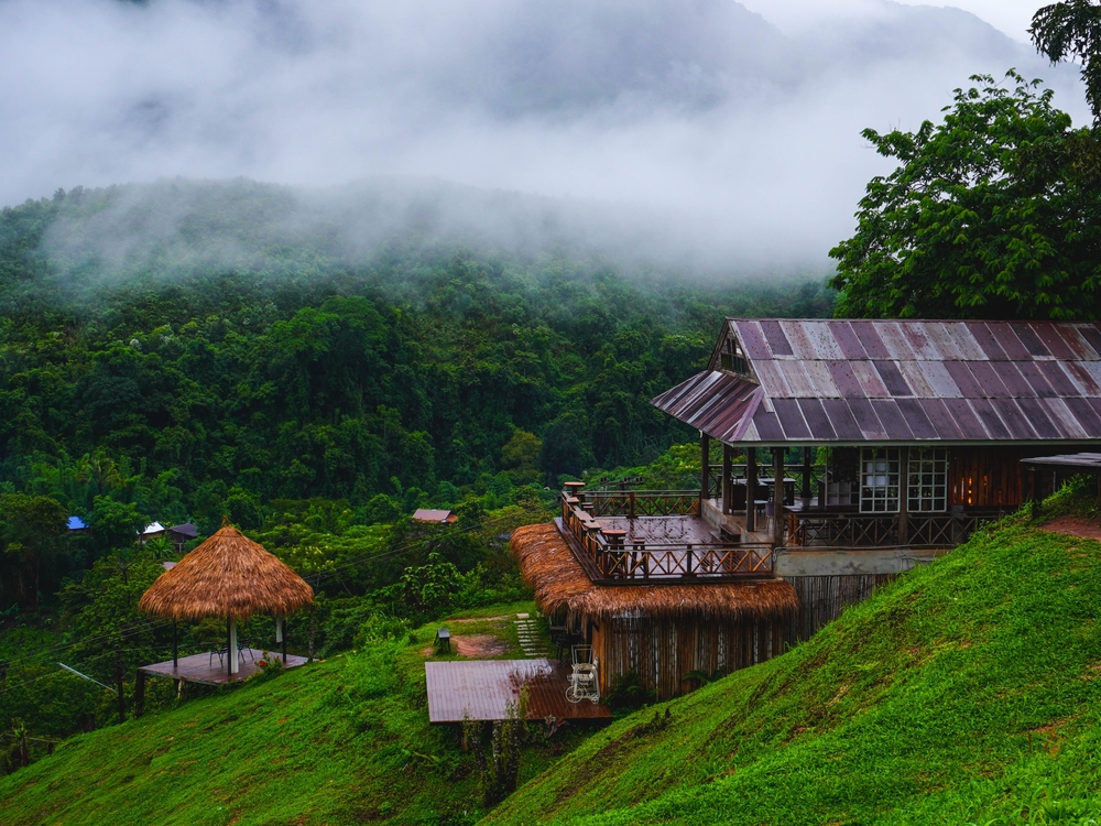 Guesthouse,In,The,Beautiful,Sapan,Village,,A,Small,Village,In