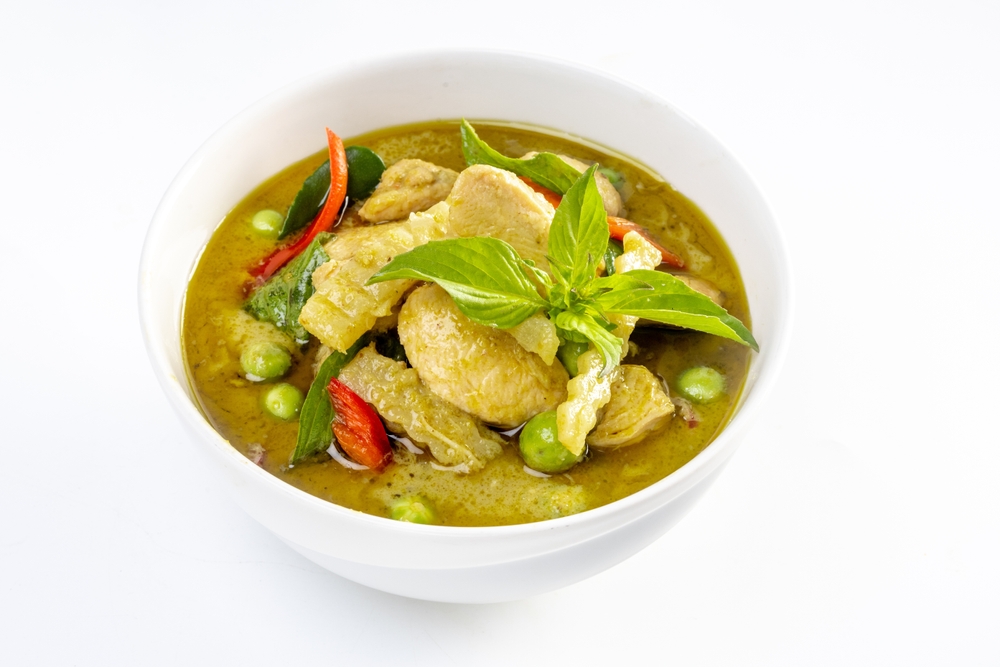 Chicken,Green,Curry,With,Coconut,Shoots,Isolated,On,White,Background.