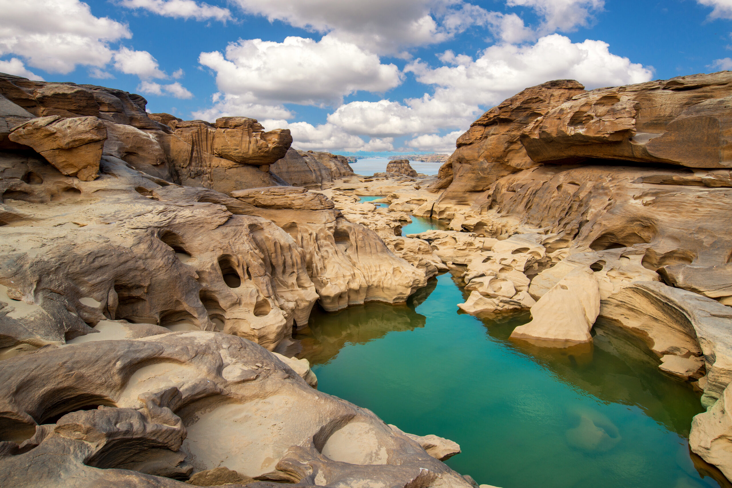 Beautiful,Landscape,Of,Mountain,Sand,And,Rock,Of,Thailand,Grand