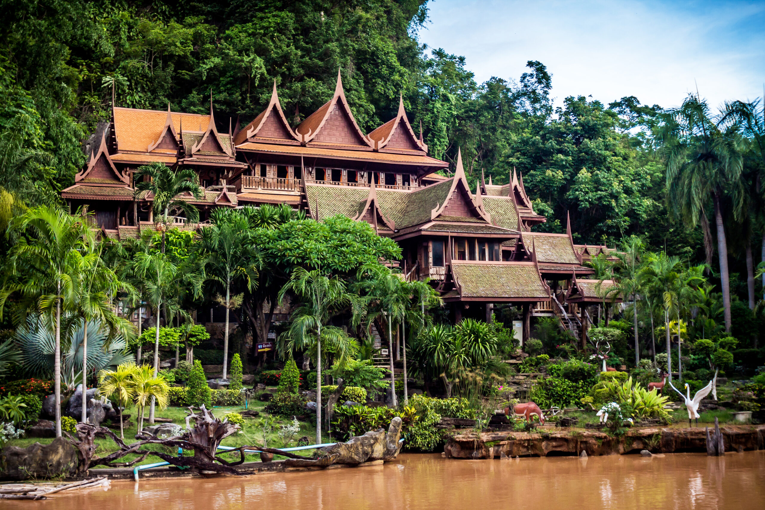 Attractions,-,Wooden,Temple,(wat,Tham,Khao,Wong),On,The