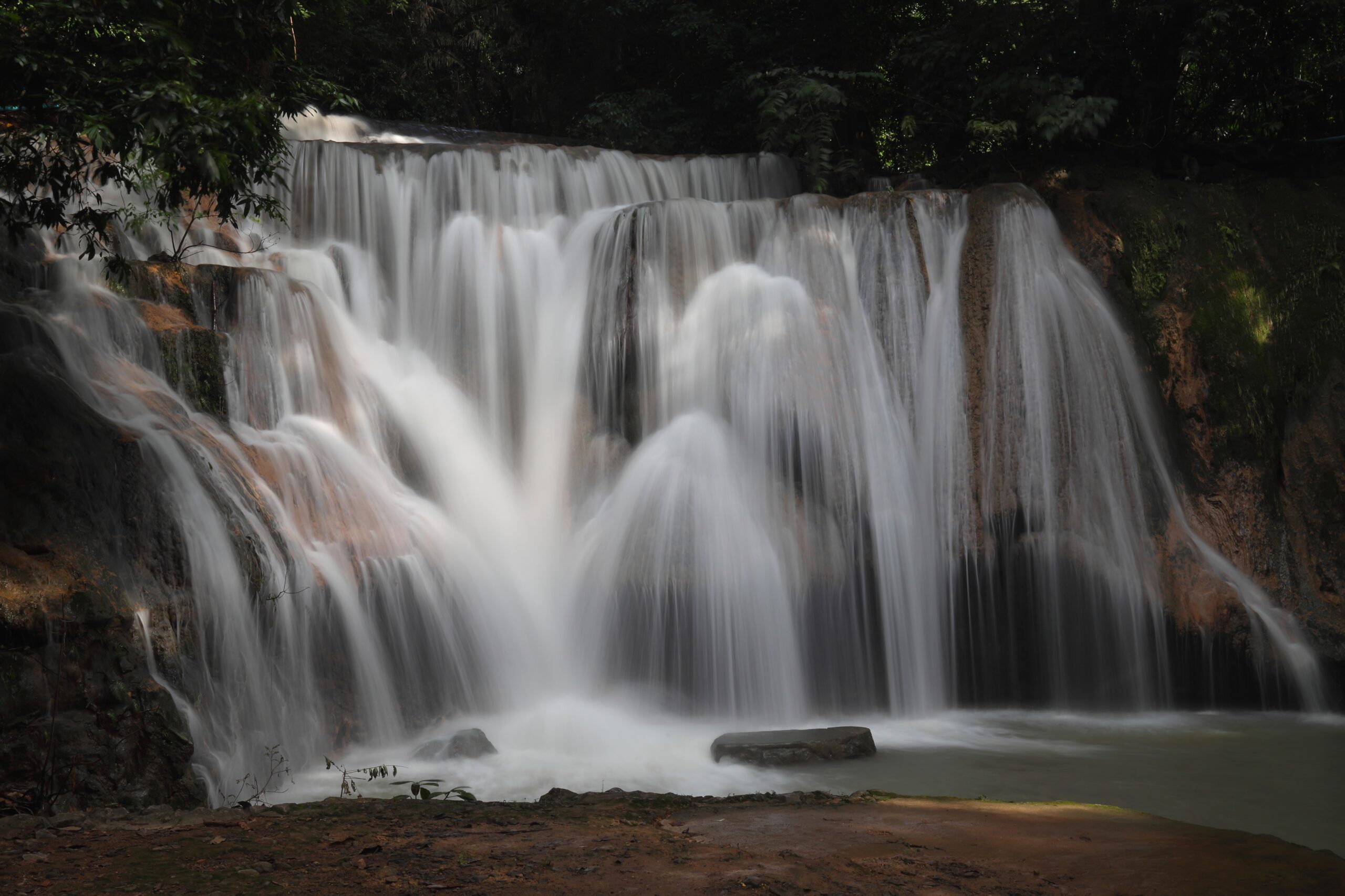 Beautiful,Waterfall,And,A,Swaying,Stream,At,Muaklek,,Saraburi,,Thailand